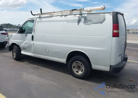 2004 Chevrolet Express из США, поврежденный, VIN 1GCGG25V541172891